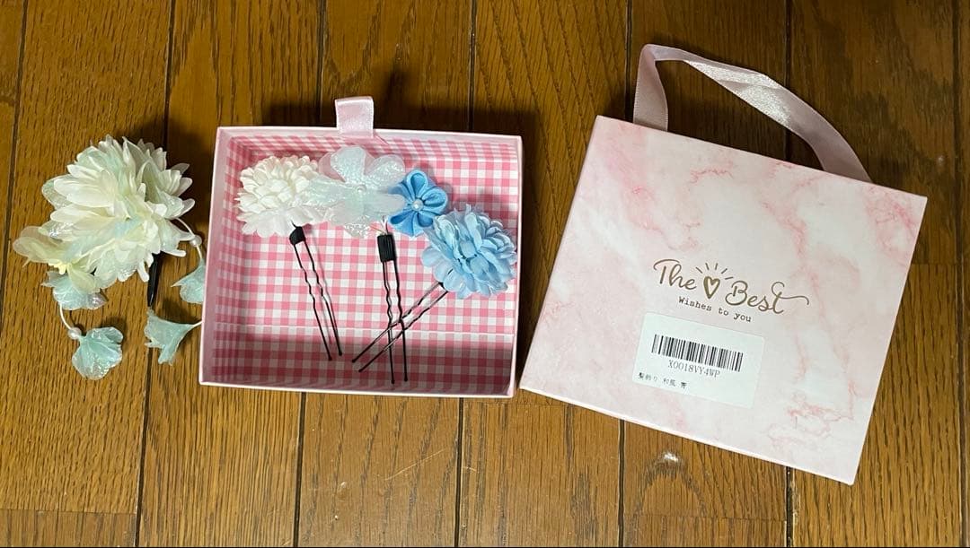 キャサリンコテージ着物と帯と袴　150cm 半襦袢　髪飾りのセット
