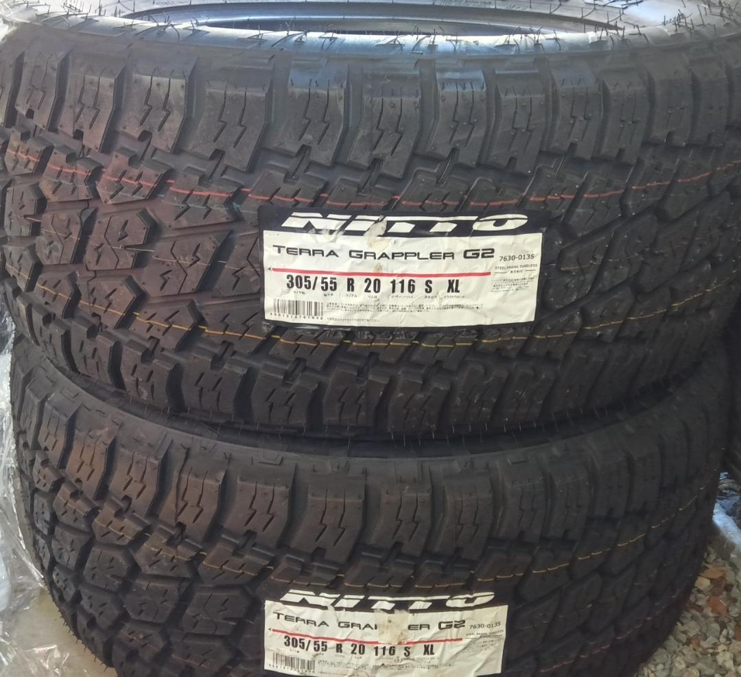 その①未使用2022年日本製305/55R20ニットーテラグラップラーG2　2本