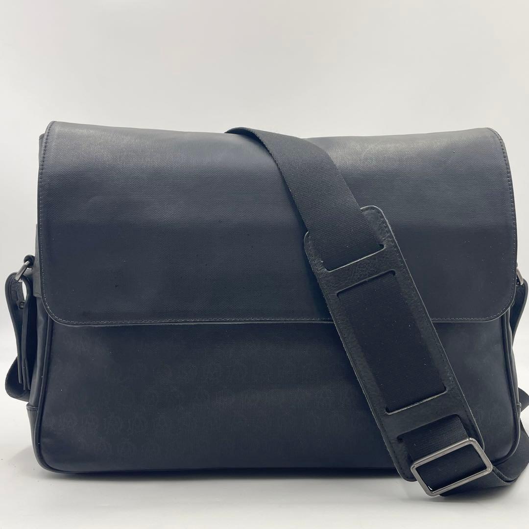 【美品】ダンヒル ショルダーバッグ メッセンジャー シャドウADモノグラム 黒