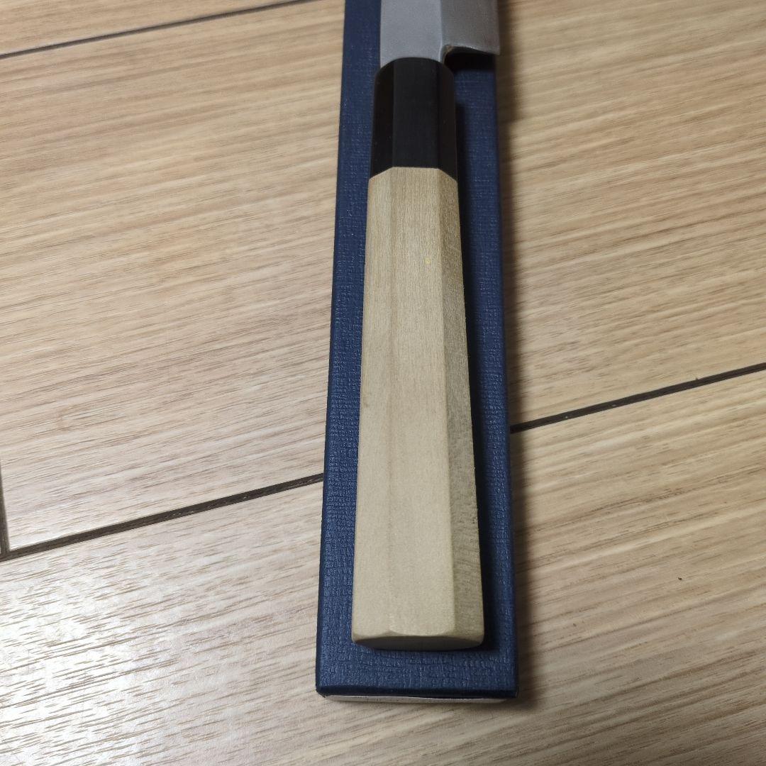 堺菊守銀三柳刃包丁 ９寸朴八角