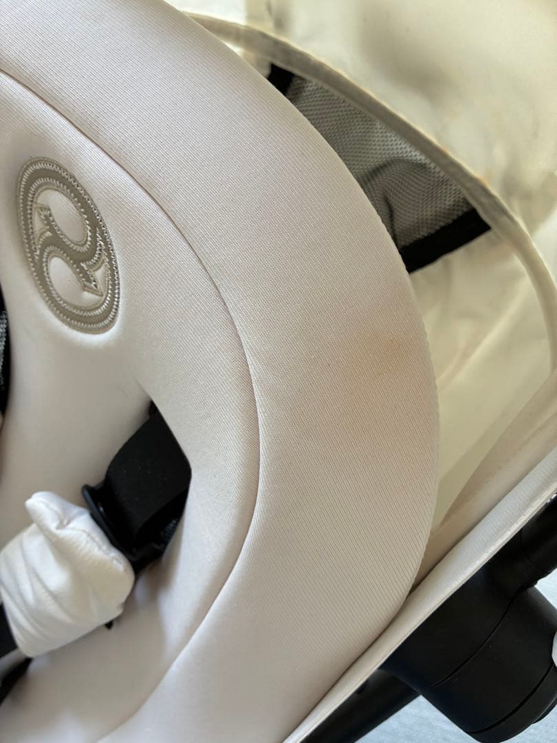 別売りバンパー付き！【cybex】三越伊勢丹限定カラー(コヤ)／ローズゴールド