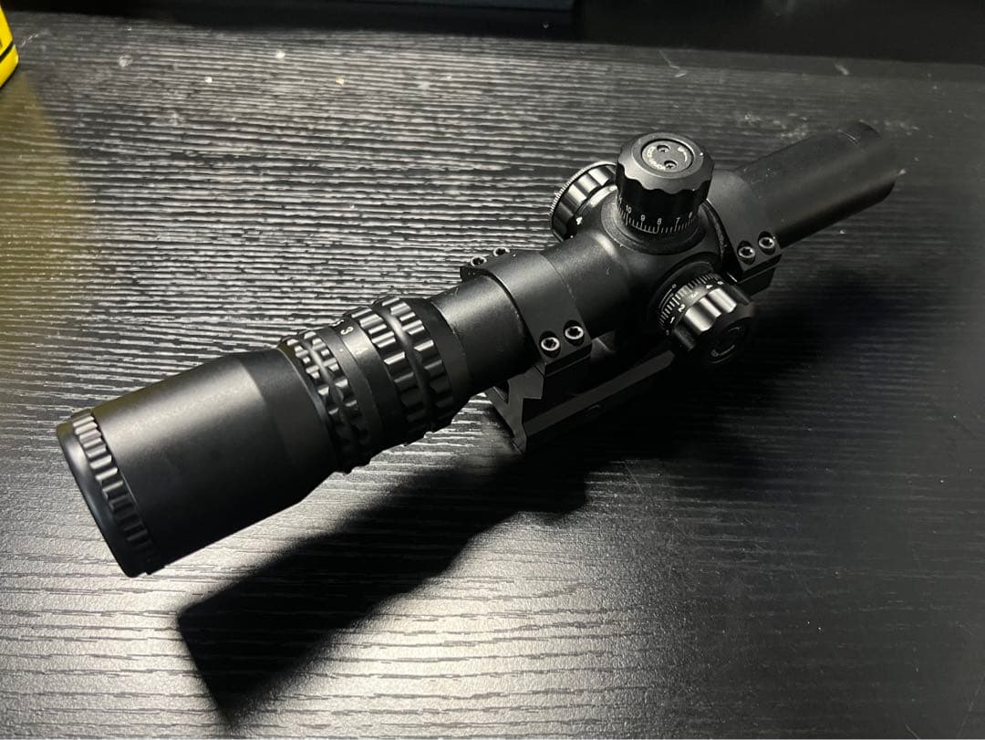 NITROFORCE 1-4x24 タクティカルショートスコープ