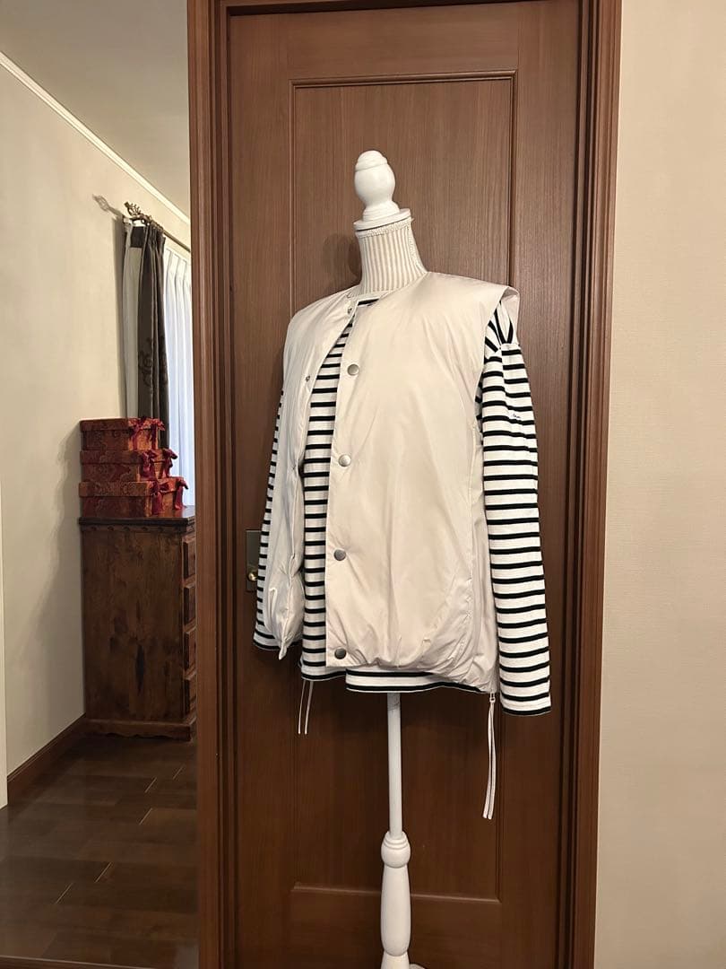 PS★未使用品★ MIESROHE★ｒｅｃｙｃｌｅミディダウンベスト