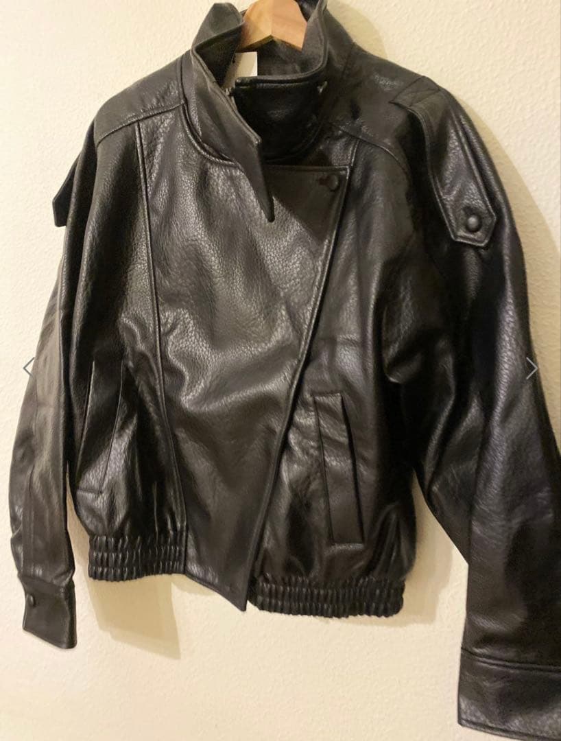 ZARA レザージャケット ブラック(バズり商品)