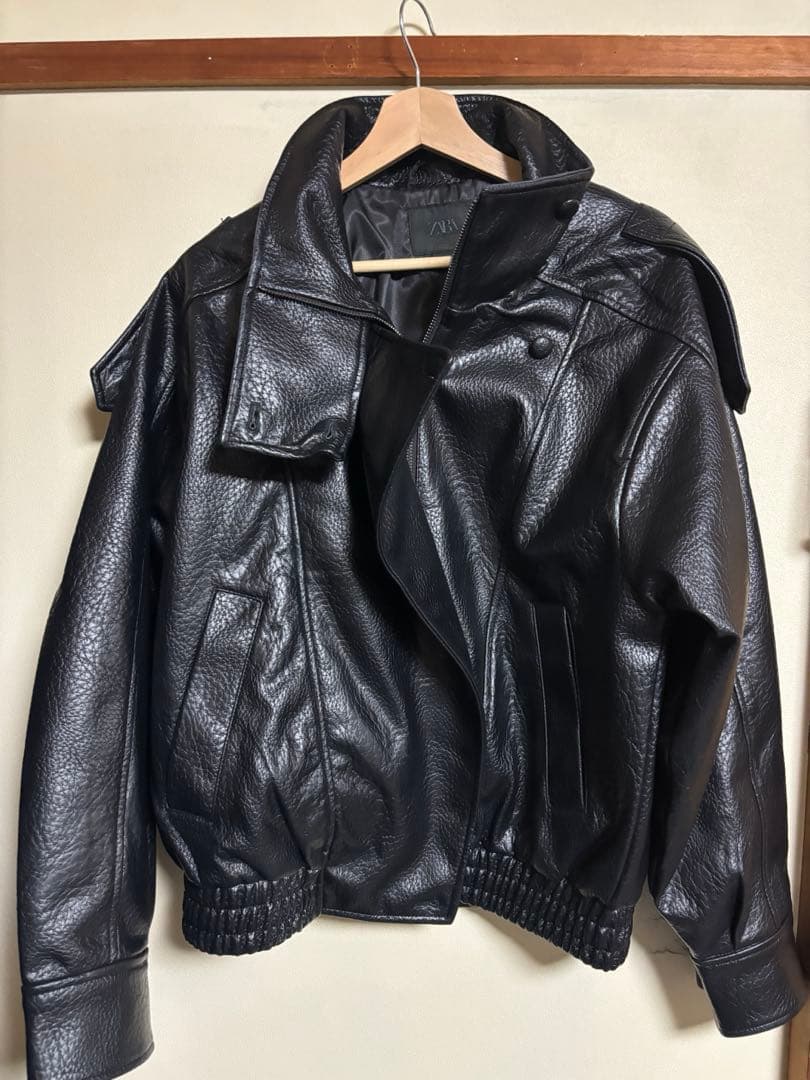 ZARA フェイクレザージャケットxs 完売品