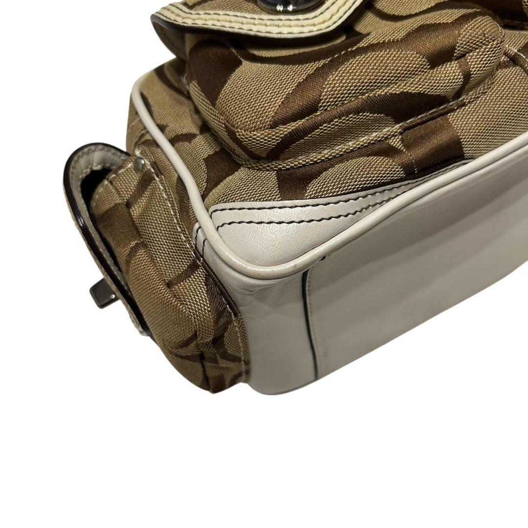 バッグ Coach Signature Gallery Pocket Satchel