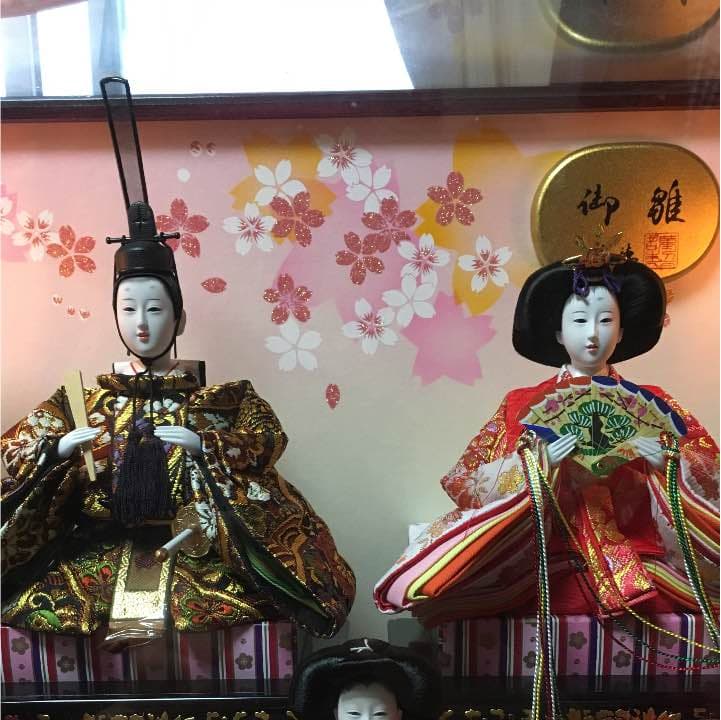 ケース付き雛人形