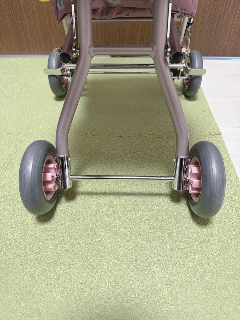 新品同様　幸和製作所　シルバーカー　プチカ SICP01　フラワー