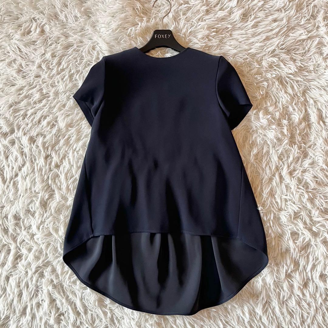 美品✨ ヨーコチャン ハーフスリーブ バックギャザーブラウス 近年モデル 紺色