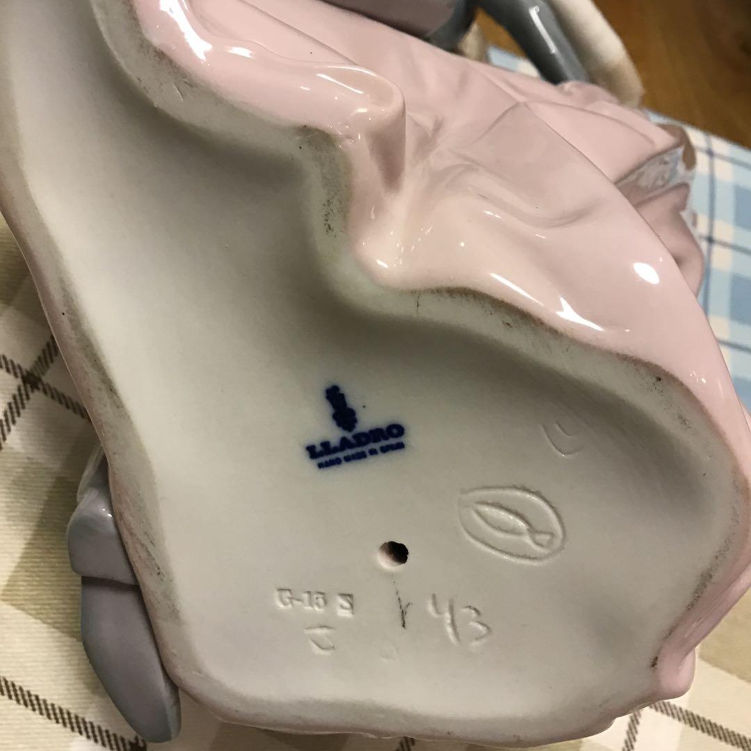 Lladro 人形