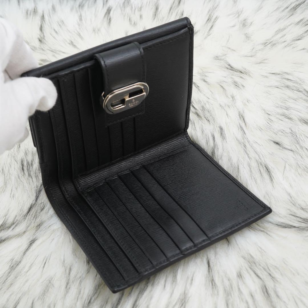 未使用品　箱付き　GUCCI グッチ　二つ折り財布　レザー　ロゴグラム　ブラック