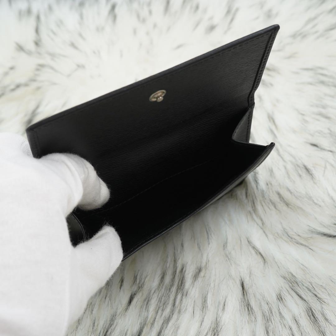 未使用品　箱付き　GUCCI グッチ　二つ折り財布　レザー　ロゴグラム　ブラック