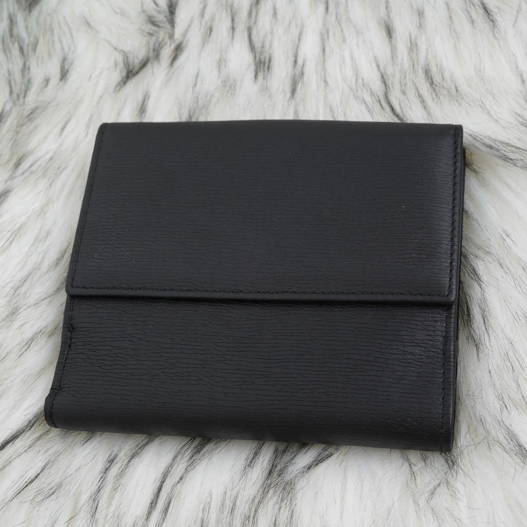 未使用品　箱付き　GUCCI グッチ　二つ折り財布　レザー　ロゴグラム　ブラック