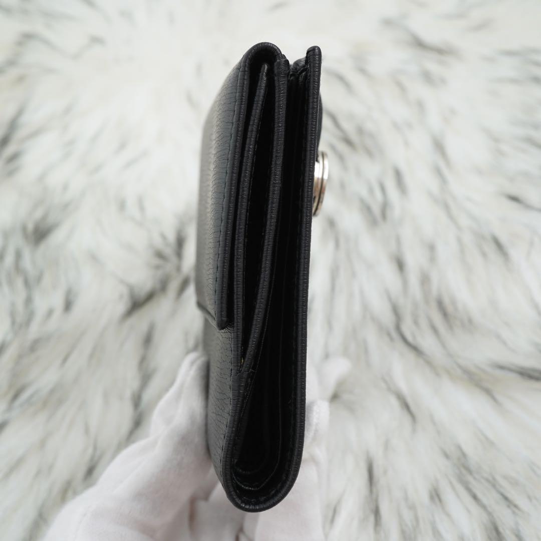 未使用品　箱付き　GUCCI グッチ　二つ折り財布　レザー　ロゴグラム　ブラック