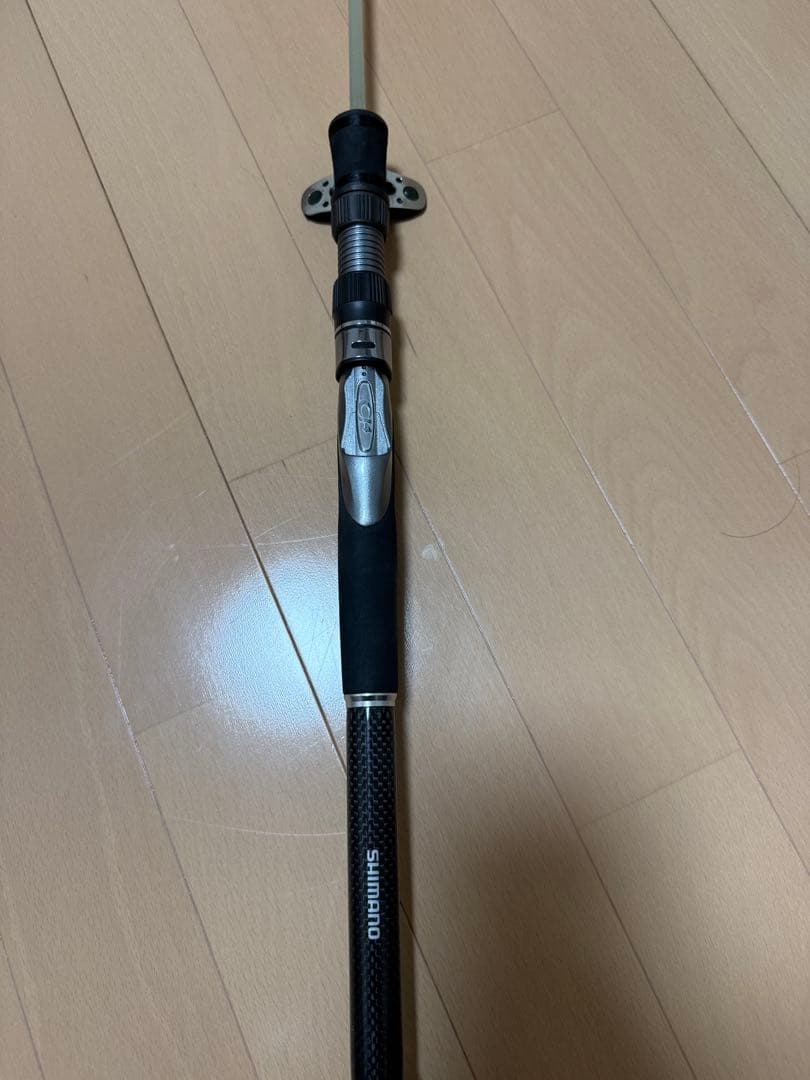 伊勢海老ロッド グリップ シマノ