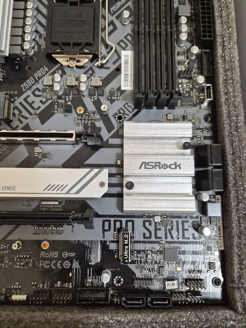 ASRock Z590 PRO4 マザーボード
