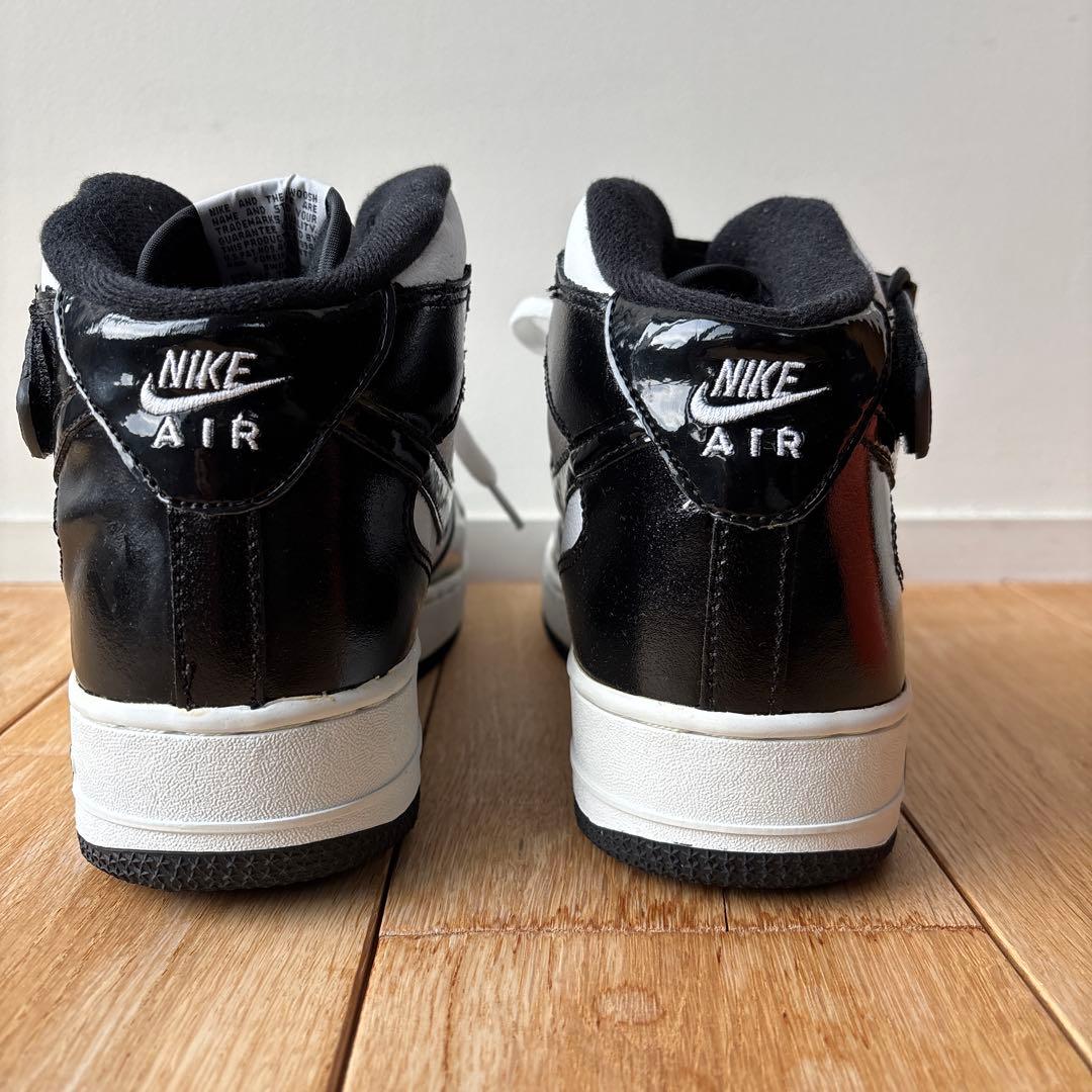 NIKE AIR FORCE 1 MID B 未使用品