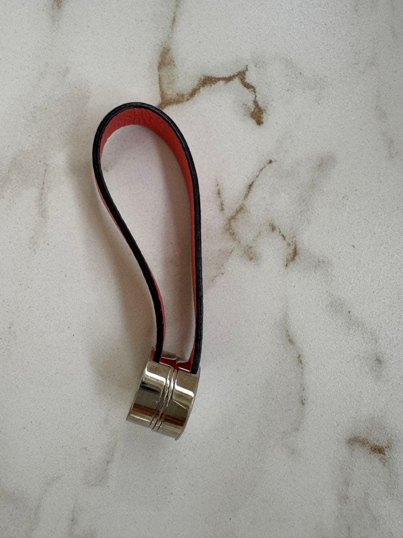 HERMES ピンクレザー グローブホルダー チャーム ドゴン 保護ビニール付