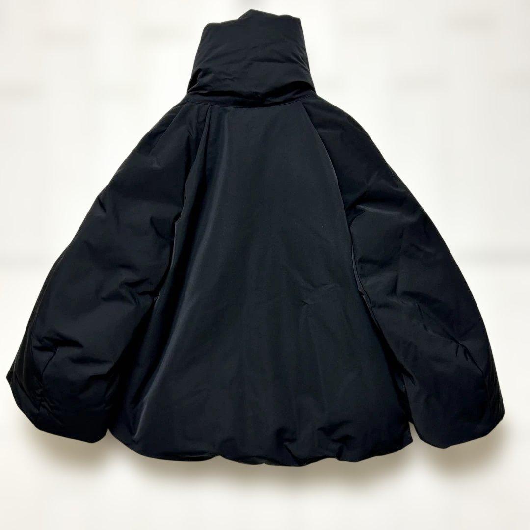 新品 タグ付着UNIQLO +J ハイブリッドダウンジャケット M ブラック