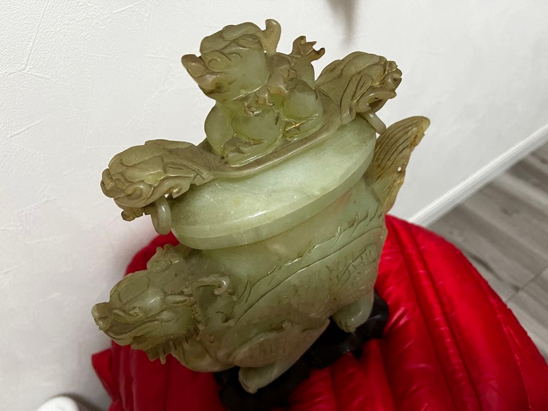中国古玩翡翠玉石彫刻香炉
