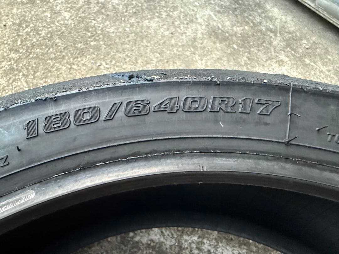 ST600 バトラックスR11前後使用時間約30分程