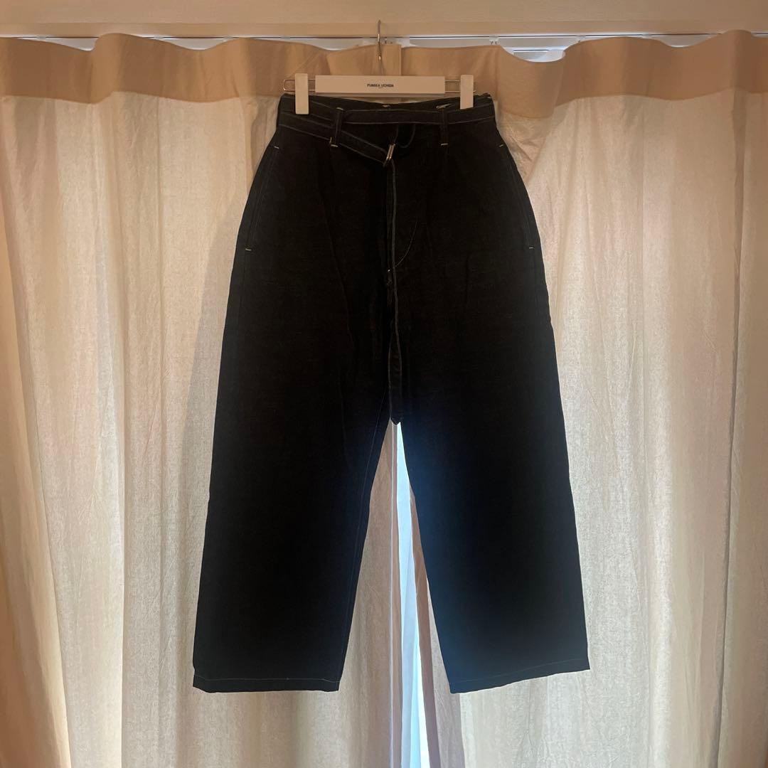 パンツ blurms DENIM NARROW BELTED PANTS