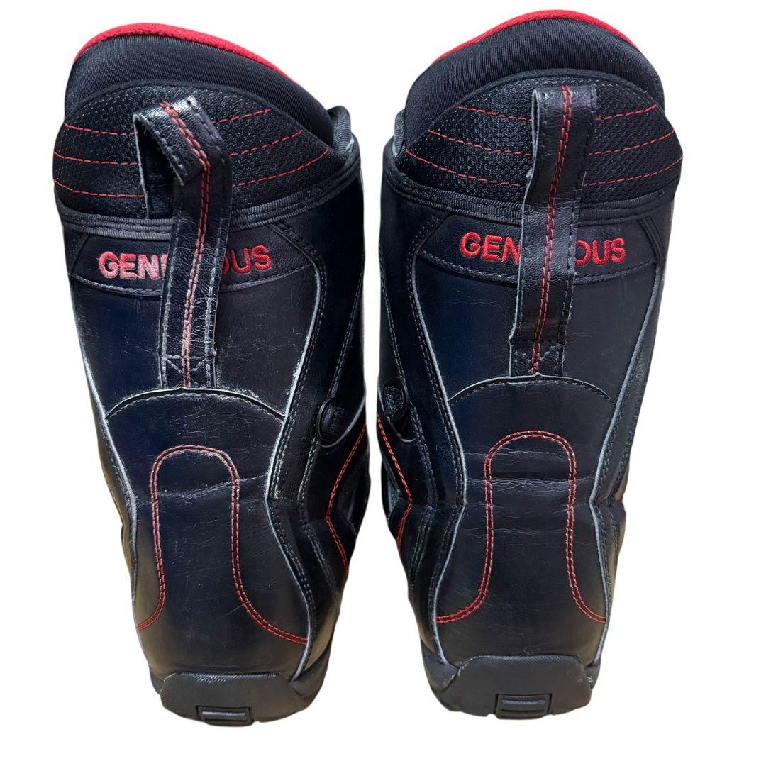 【キスマーク】 GENEROUS 11 スノーボードブーツ BOA 25cm
