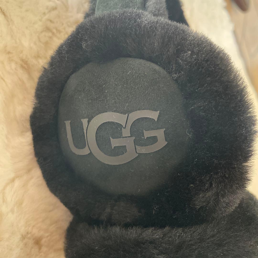 UGG シープスキン イヤーマフ ブラック