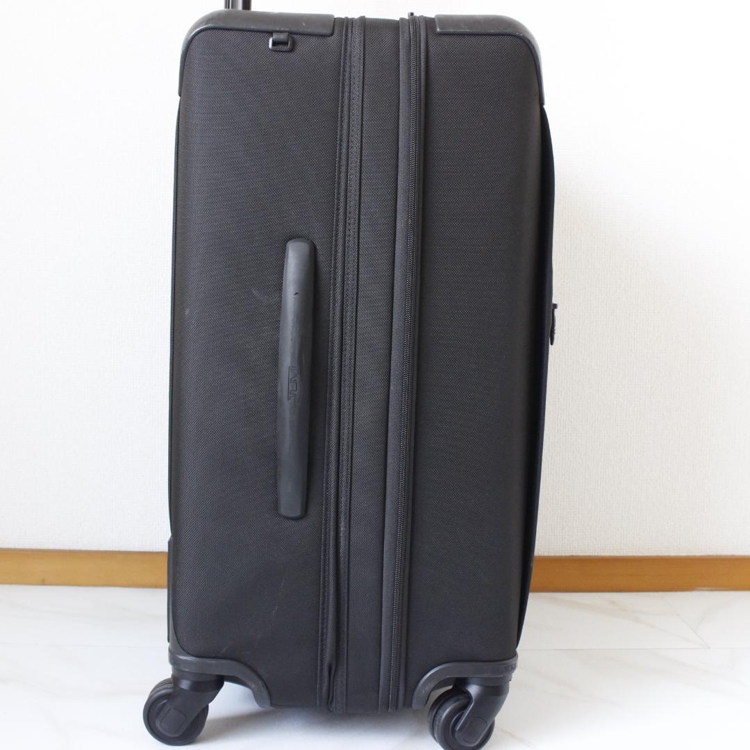 TUMI 22064D2 ALPHA2 拡張機能付4輪 キャリーケース ブラック