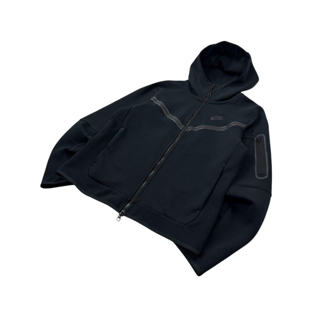NIKE テックフリース パーカー プリント 黒 M