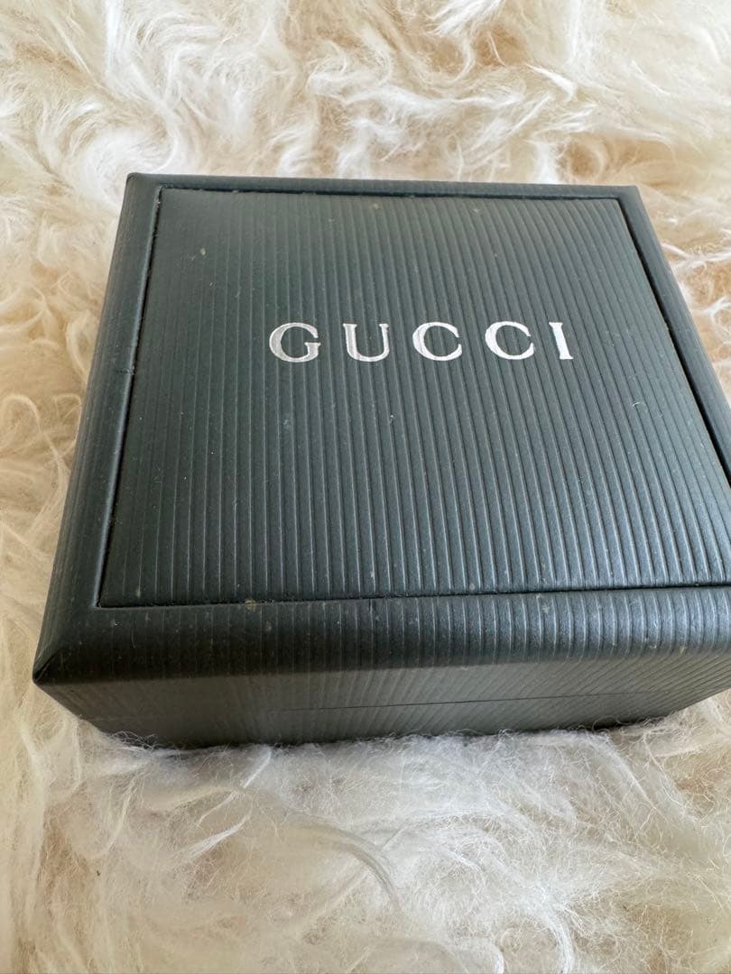 GUCCI ゴールド 腕時計