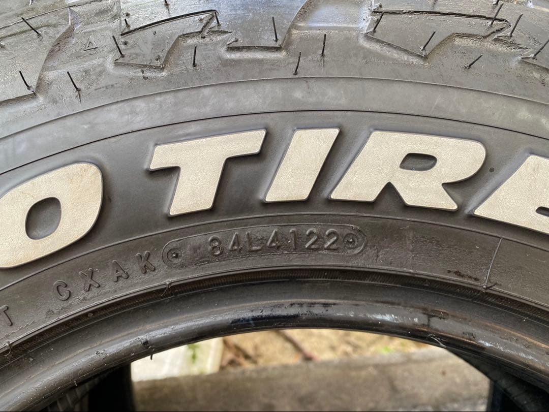 TOYO TIRES オープンカントリー M/T 16インチ225/75/R16