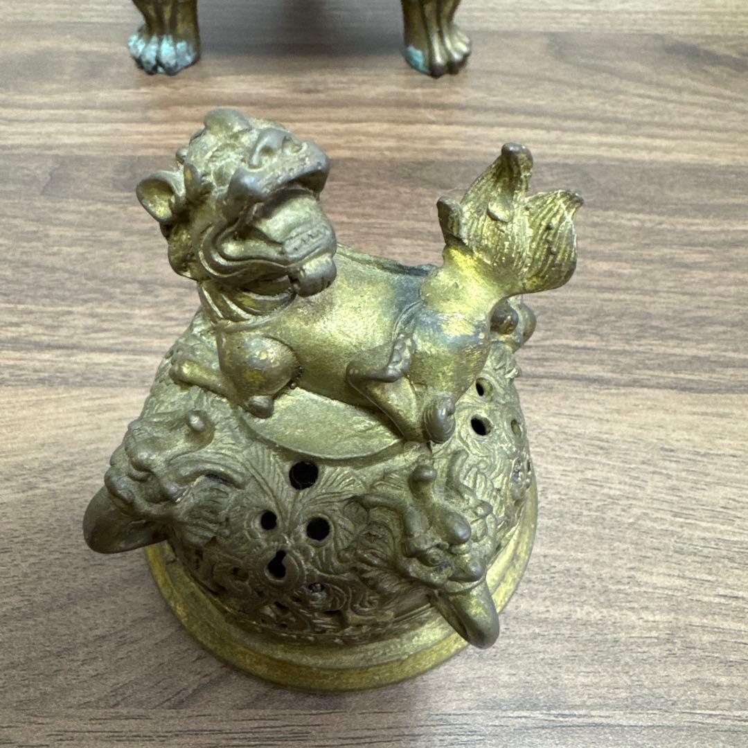 ブロンズ製香炉 九龍の彫刻
