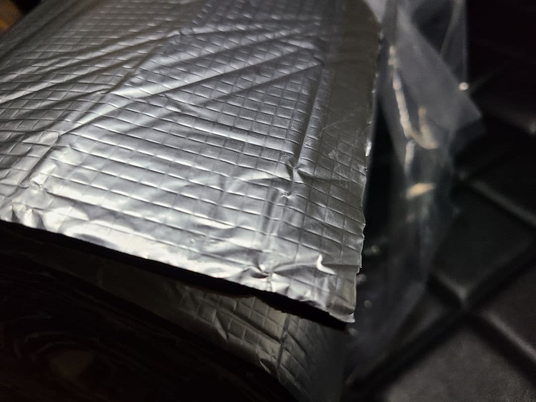 200系ハイエース窓埋めパネル防音断熱仕様 ナローワイド共通左右１セット