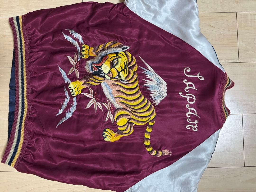 テーラー東洋 スカジャン TT11591 Mサイズ 虎 鷹 リバーシブル