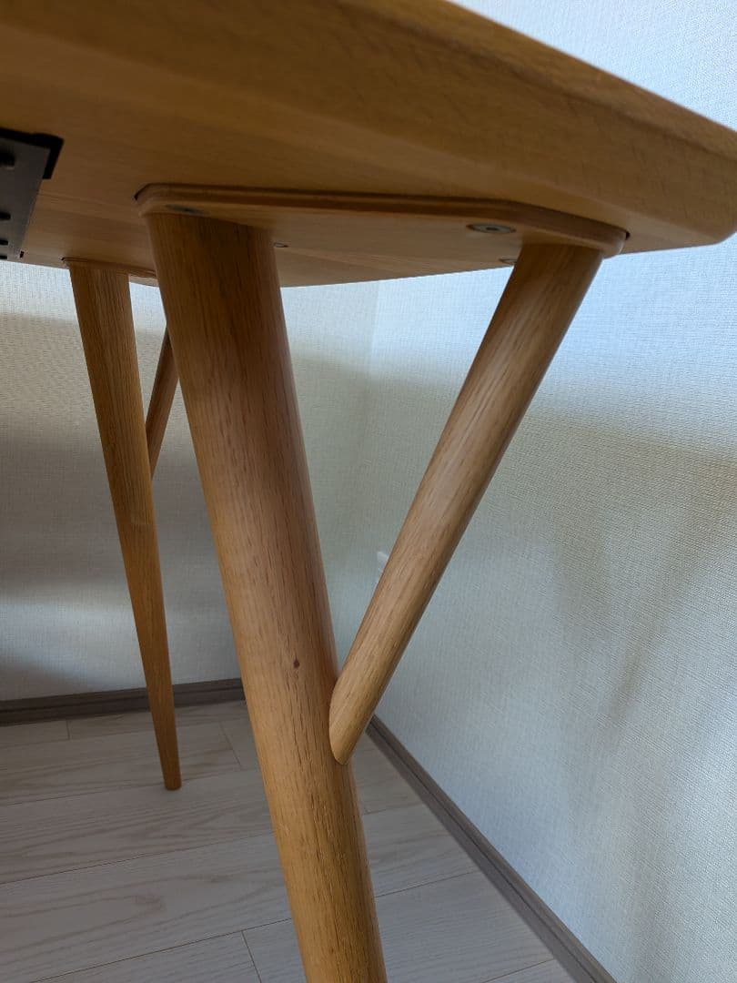 日進木工 Forms ダイニングテーブル