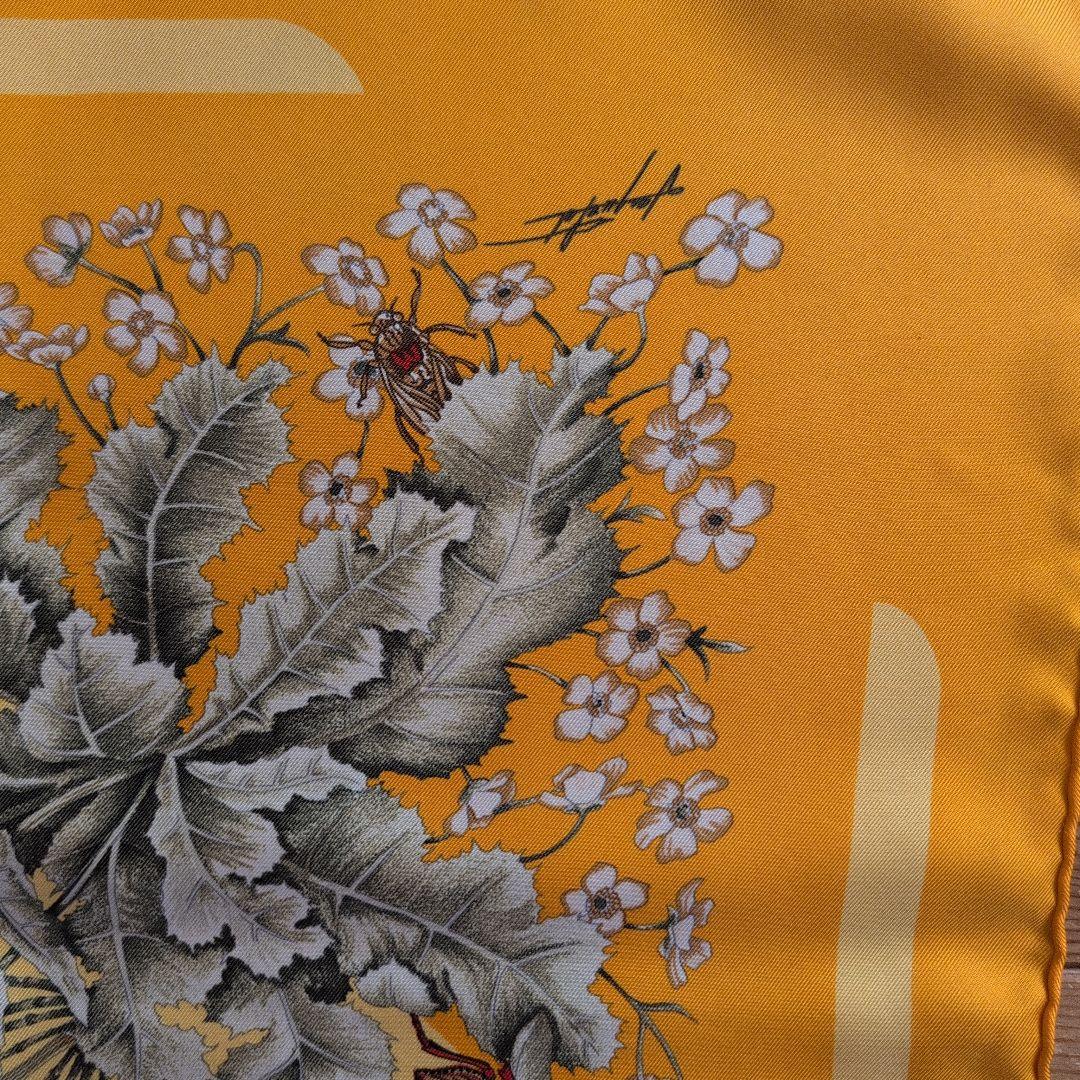 HERMES 花柄イエロースカーフ