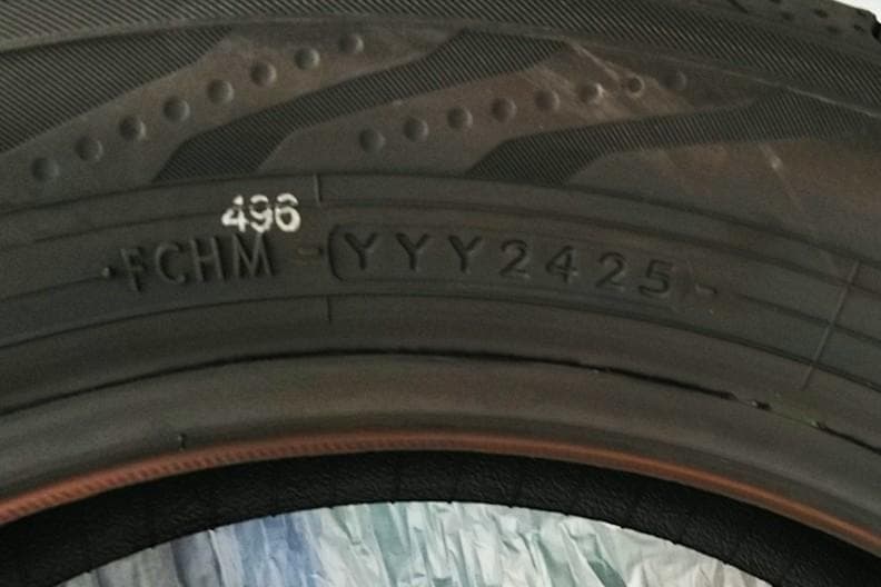 ヨコハマRV03A ブルーアース165/60R15 新品サマータイヤ 2本セット