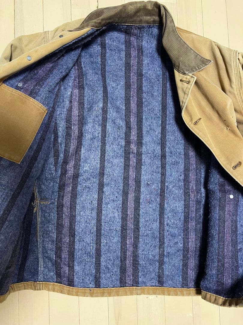 Carhartt ベージュジャケット アメリカ製