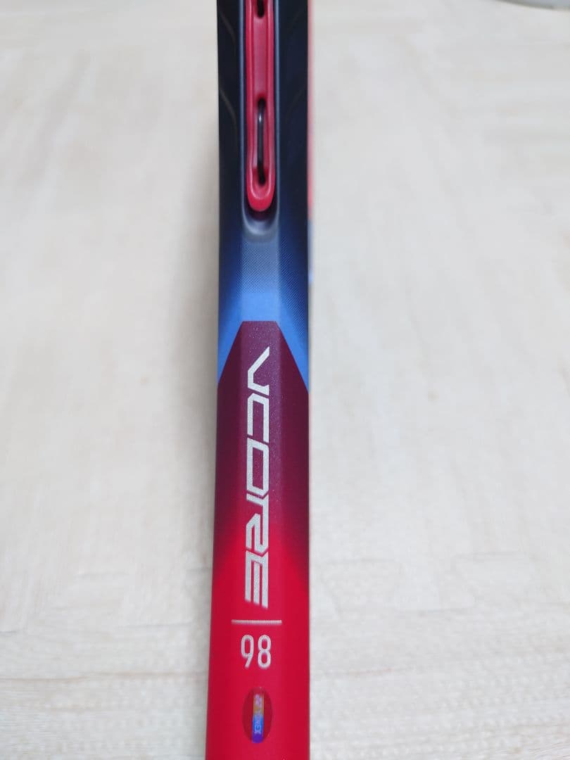 r*k様 YONEX　 VCORE98 G2 ヨネックス　ブイコア98