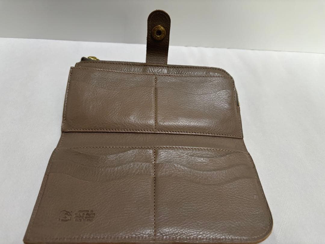 イルビゾンテの長財布