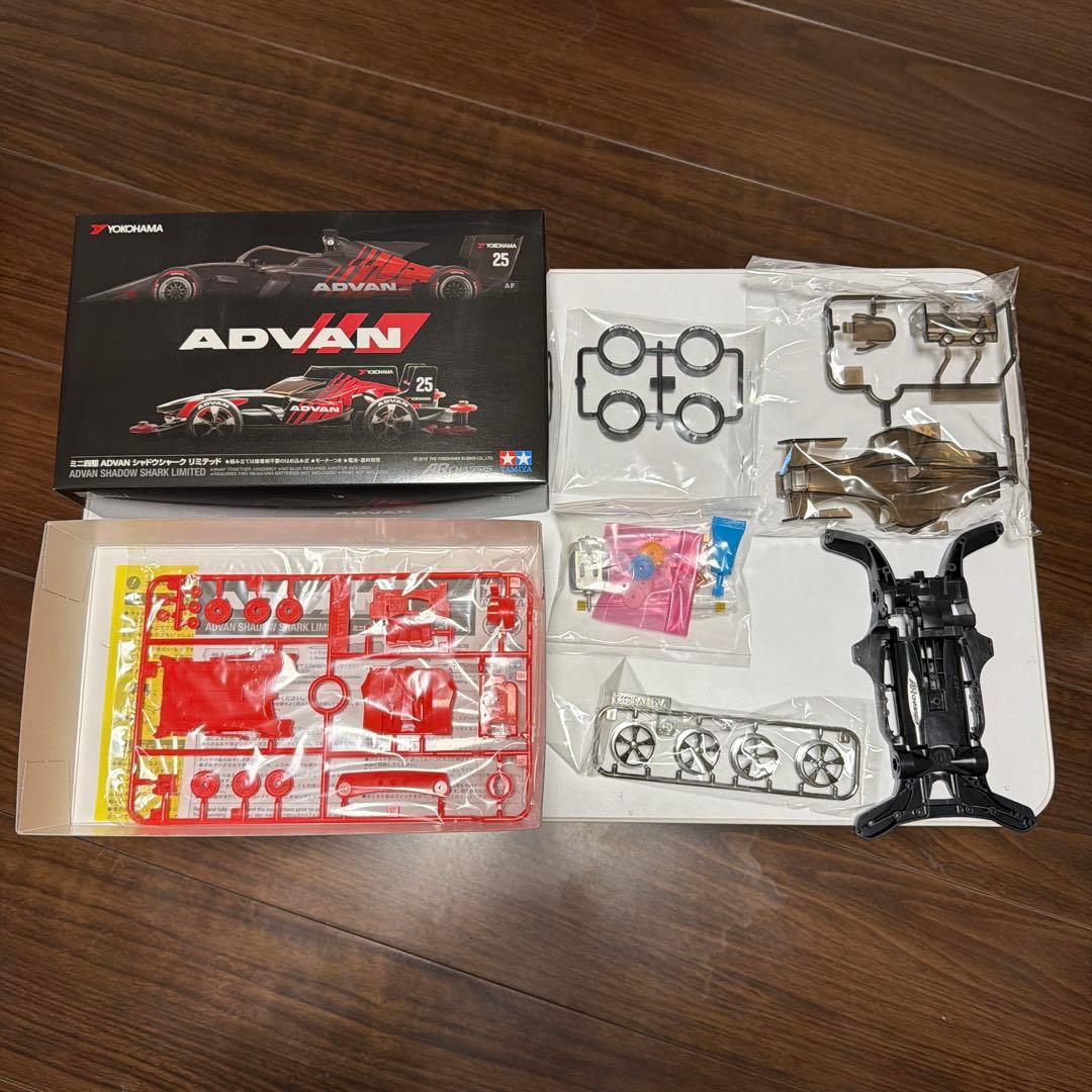 YOKOHAMA ADVAN SHADOW SHARK LIMITED ミニ四駆