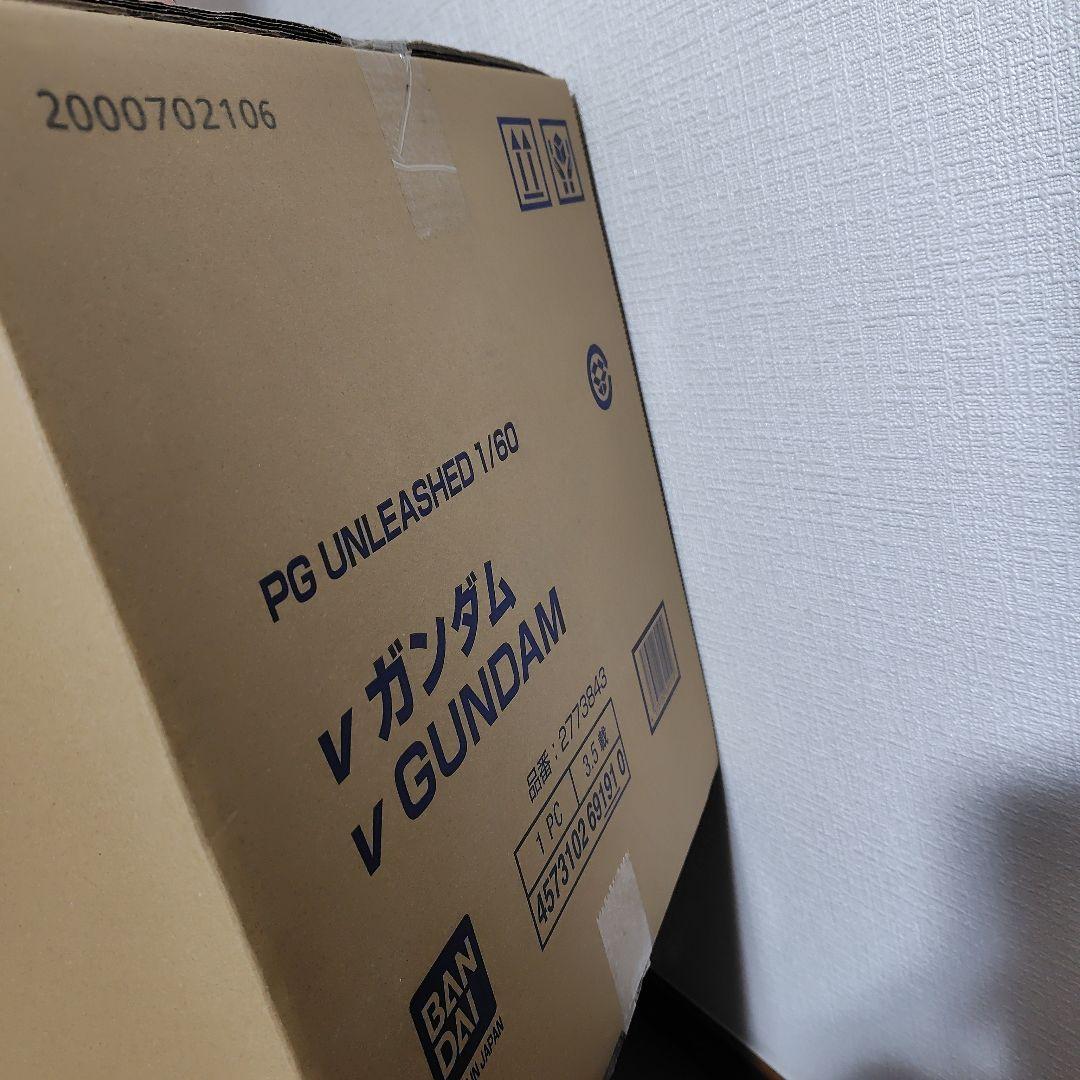 新品☆　PG UNLEASHED 機動戦士ガンダム　逆襲のシャア　ν ガンダム☆