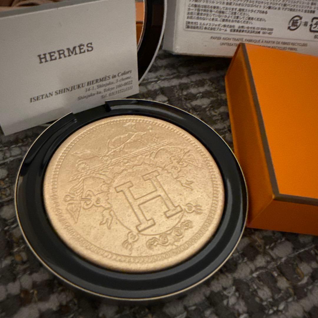 HERMES ハイライトパウダー 01 オルペルバラス