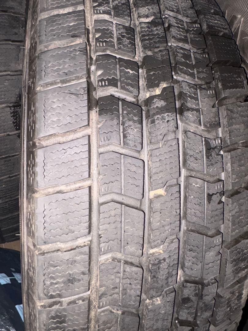 ICE NAVI 7 スタッドレスタイヤ 205/65R16 4本セット2024