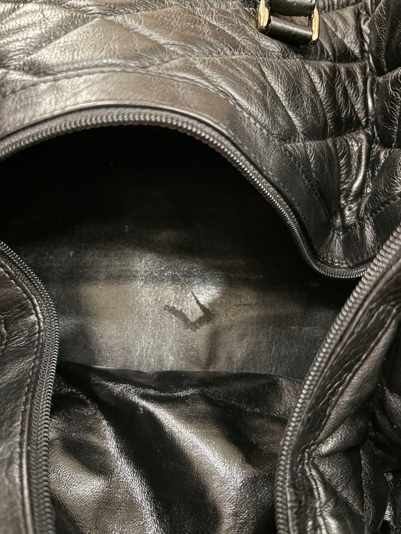 ボストンバック(旅行用バック)ブラック　大容量