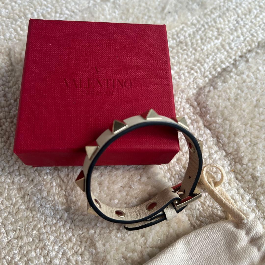 VALENTINO ピアス ブレスレット セット