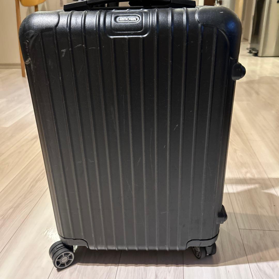 RIMOWA キャリーケース　ブラック