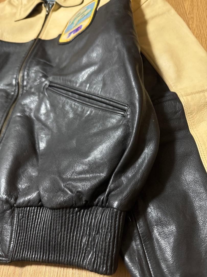 サイズ44 Pelle Pelle バックロゴ 短丈 オールレザージャケット