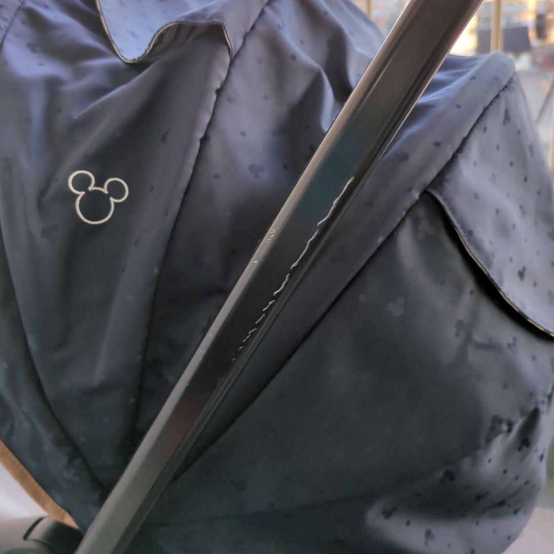 三連休限定値下げ　Combi ネイビー ベビーカーmickey version